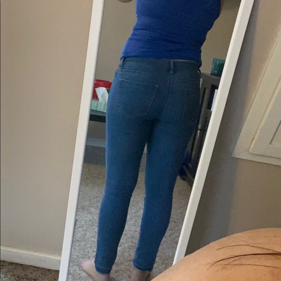 Light jeans - Picture 4 of 4